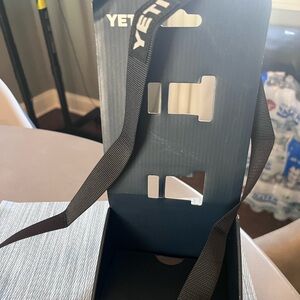 Yeti Black VR Headset Carrying Strap